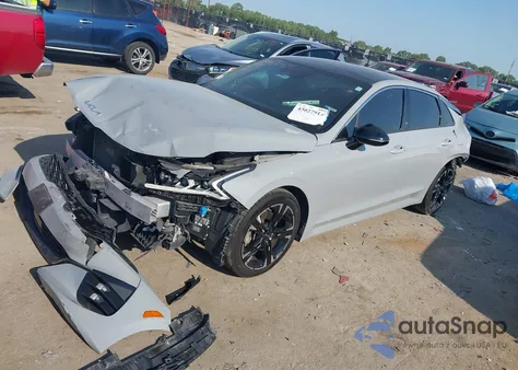 2022 Kia K5 Gt-Line from USA, damaged, VIN 5XXG64J25NG160143